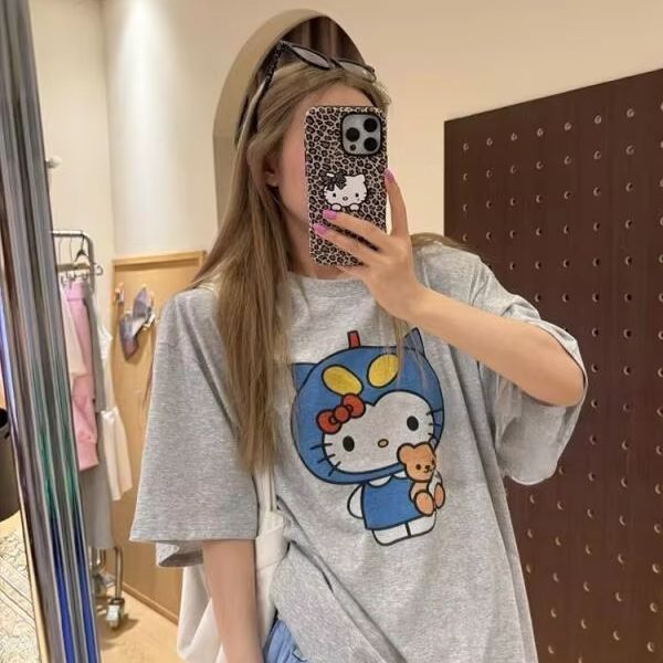 Street Fashion Designers - Short Sleeved Hello Kitty Printed T-Shirt