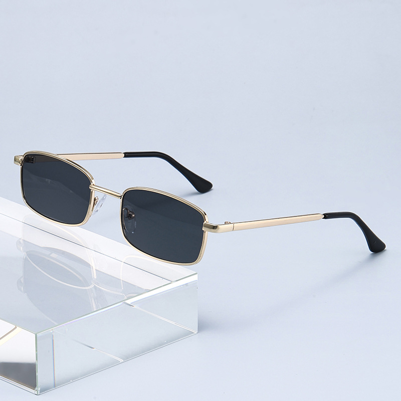 Fashion Punk Sunglasses Women  - Street Fashion Glasses 评论和价格