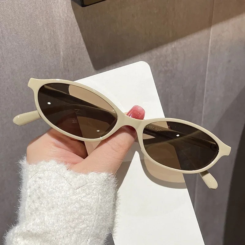 New Retro Sexy Cat Eye Sunglas - Street Fashion Glasses 评论和价格