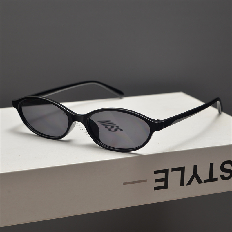 New Retro Oval Cat Eye Sunglas - Street Fashion Glasses 评论和价格