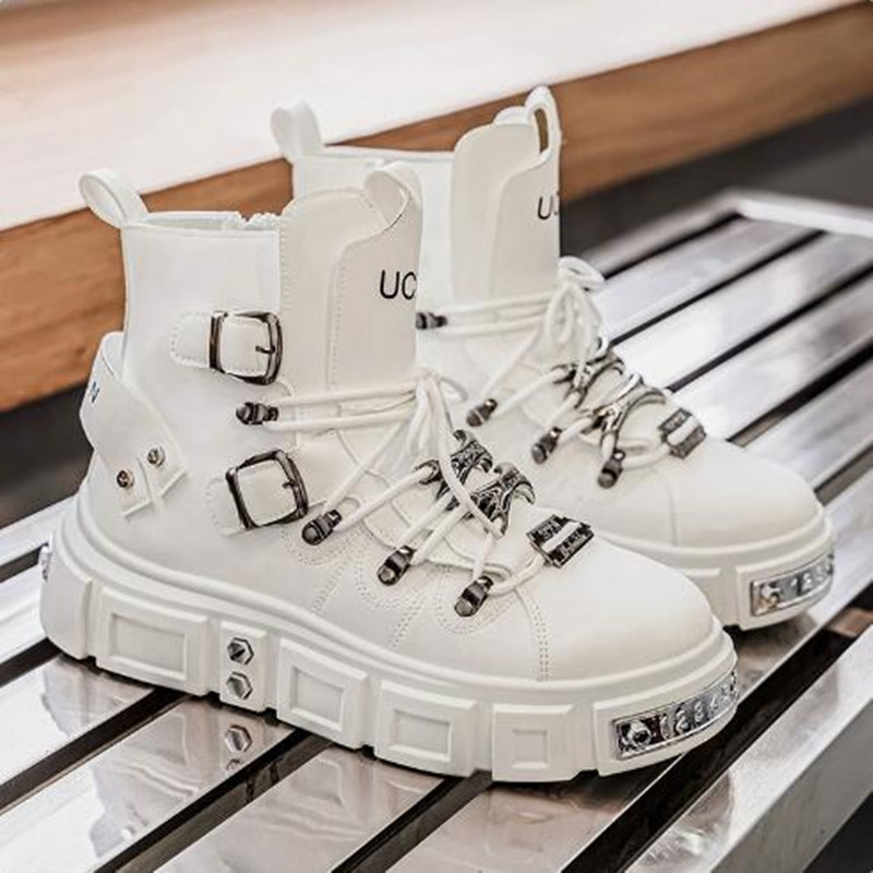 Luxury Rivet Black High top Sn - Street Fashion Designers 评论和价格