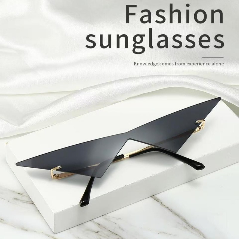 Triangle Sunglasses Street Eye - Street Fashion Glasses 评论和价格